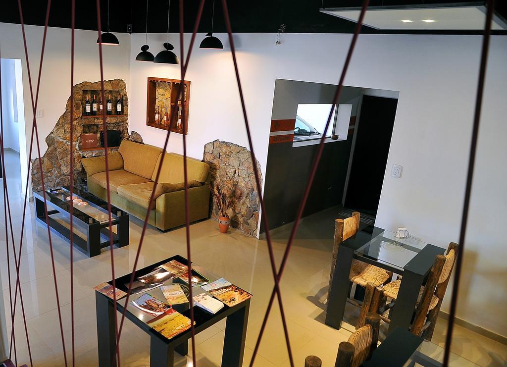 Hotel Pucara Y Rent A Car La Rioja Zewnętrze zdjęcie